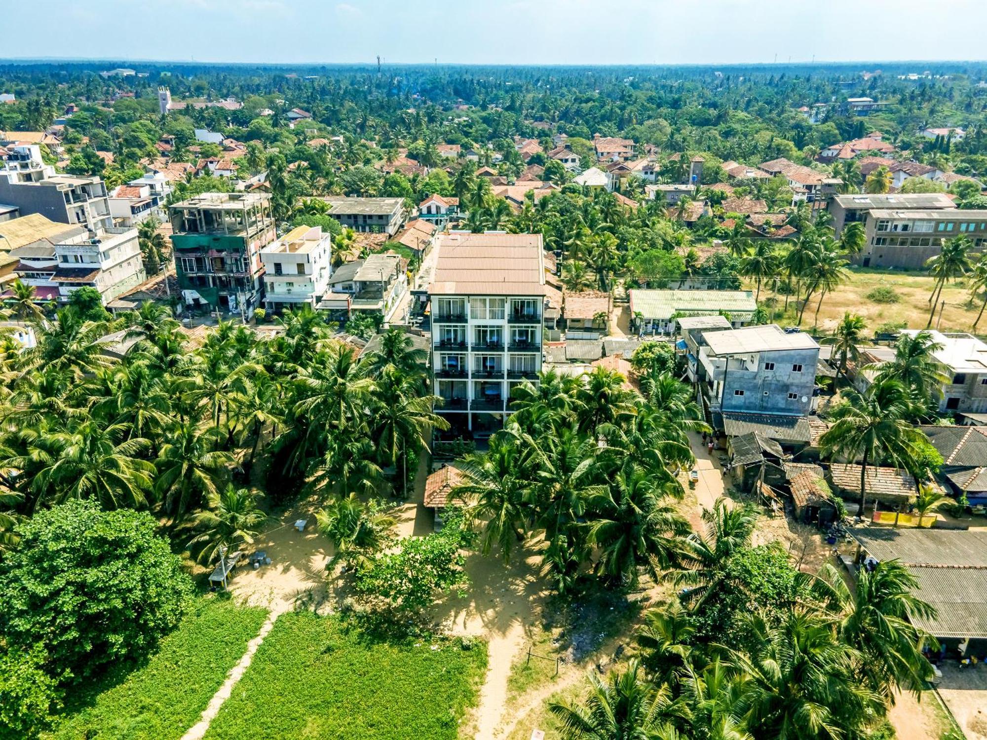 Beverly Beach Negombo Exteriör bild