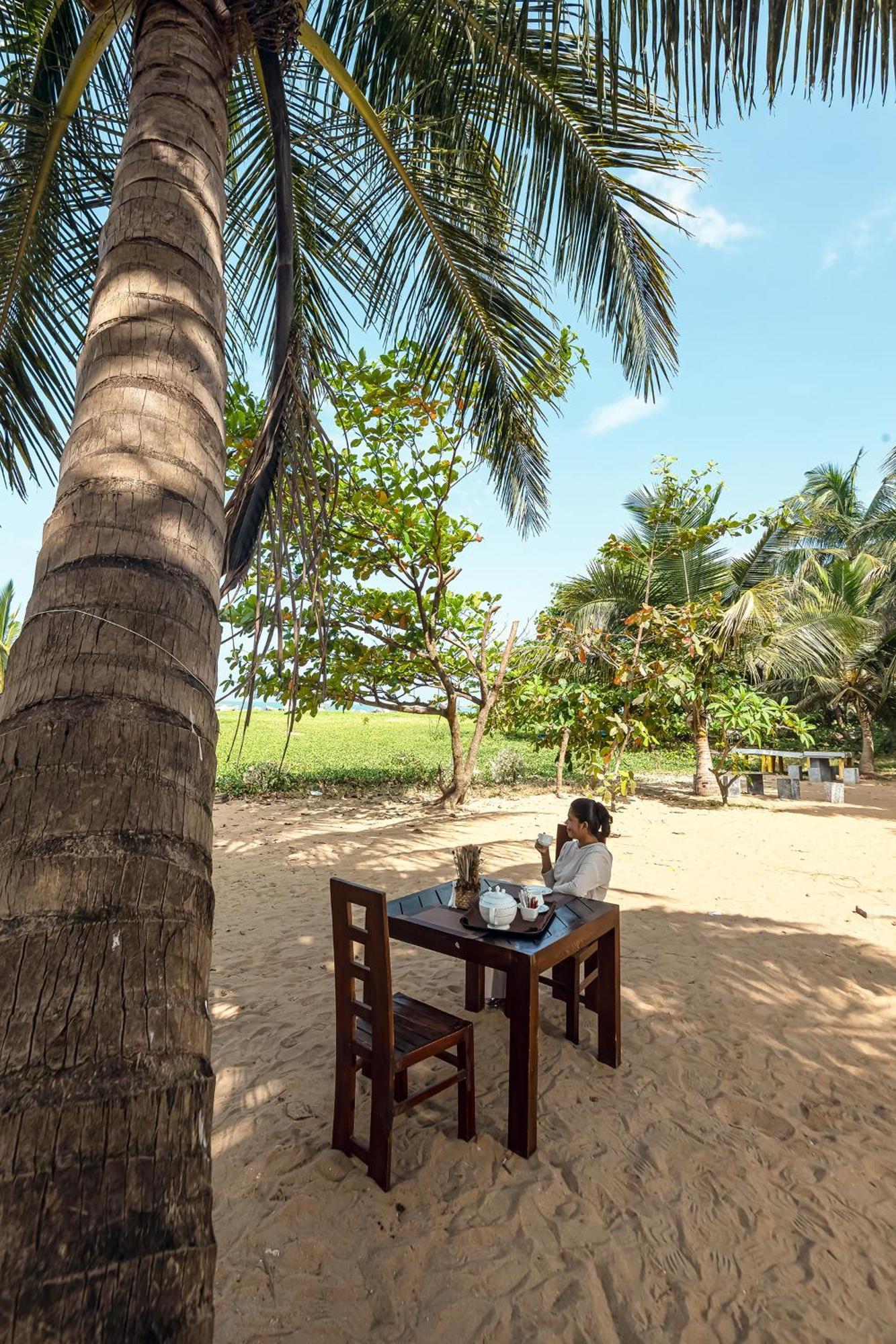 Beverly Beach Negombo Exteriör bild